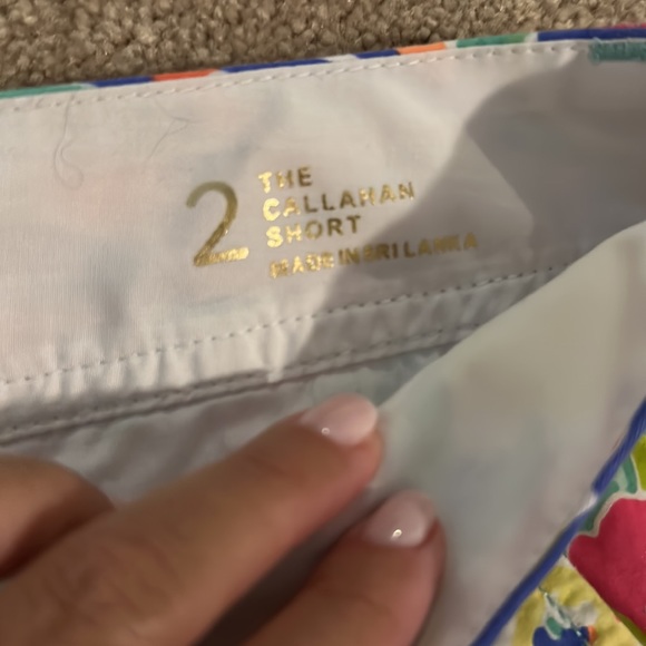 2 Pairs of Lily Pulitzer Callahan Shorts, 5" inseam in excellent condition - Picture 3 of 6